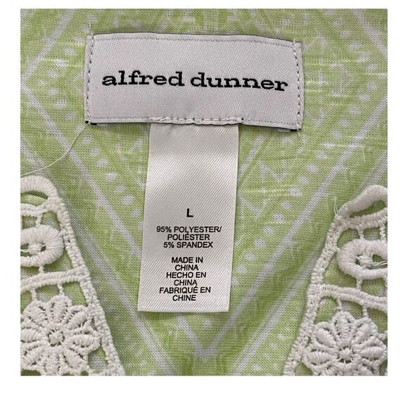 Alfred Dunner Large NWT Pullover Top Summer Spring Green Ombre Knit Lace Overlay - Picture 5 of 9